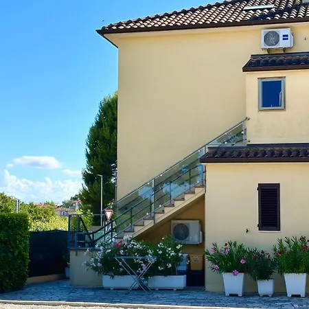 S340 - Sirolo, Nuovo Bilocale In Centro Con Posto Auto
